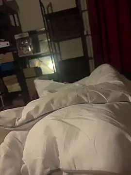 Snapshot of byakkotorra chatting on 12.15.25 byakkotorra online show from 12.15.25