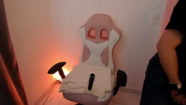 Sweet Chloe06 online show from 01.21.25