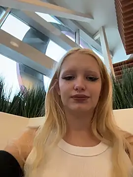 Milkyy wway online show from 02.17.26