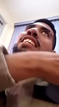 Snapshot of EnriquePersian197 chatting on 01.16.25 EnriquePersian197 online show from 01.16.25