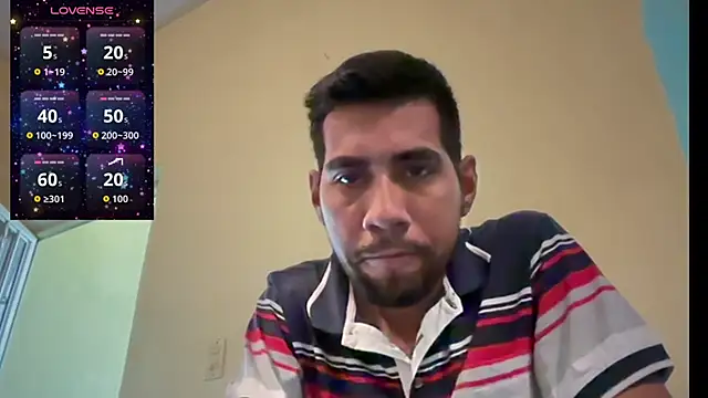 Snapshot of EnriquePersian197 chatting on 10.07.25 EnriquePersian197 online show from 10.07.25