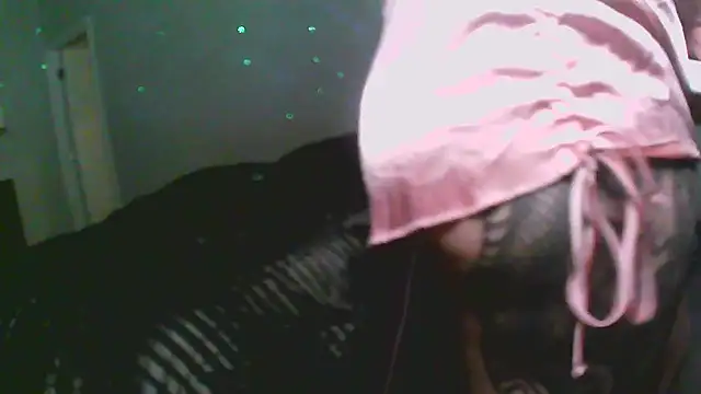 Snapshot of Lola69Rosexxx chatting on 01.17.25 Lola69Rosexxx online show from 01.17.25
