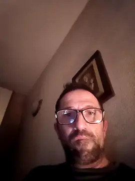 Snapshot of Porco81cazzo chatting on 12.19.25 Porco81cazzo online show from 12.19.25