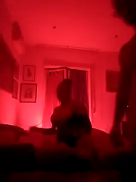 Snapshot of Porco81cazzo chatting on 12.20.25 Porco81cazzo online show from 12.20.25