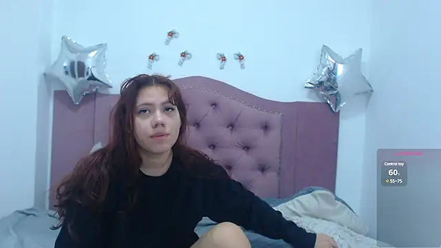 crystalhoneyy1 online show from 12.20.24