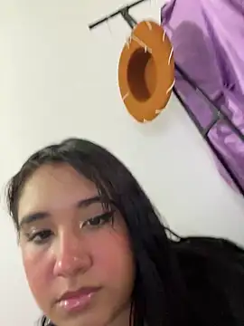 melyescobar online show from 01.21.25