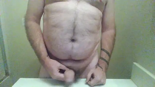 WatchinU82 online show from 10.17.25