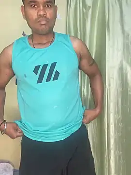 Snapshot of loveboyrp chatting on 03.02.25 loveboyrp online show from 03.02.25