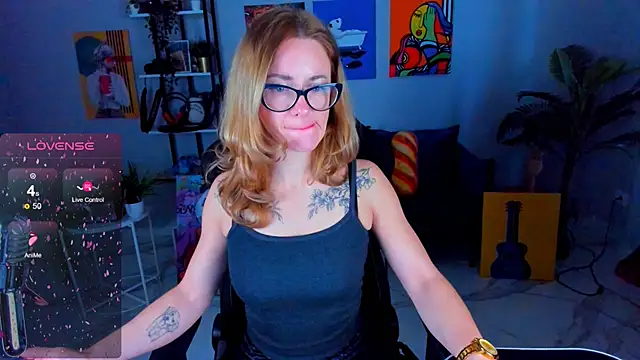 LadyIzabel online show from 11.26.25