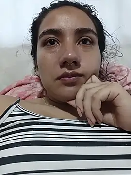 Snapshot of Hellen_Alex chatting on 12.22.25 Hellen Alex online show from 12.22.25