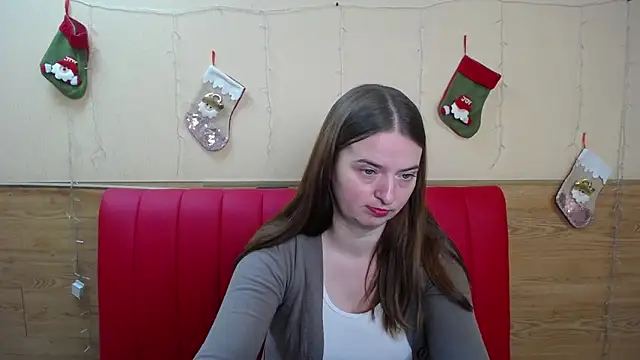 Snapshot of FreyaDak chatting on 12.29.24 FreyaDak online show from 12.29.24