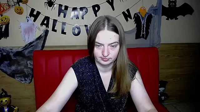 Snapshot of FreyaDak chatting on 11.01.25 FreyaDak online show from 11.01.25