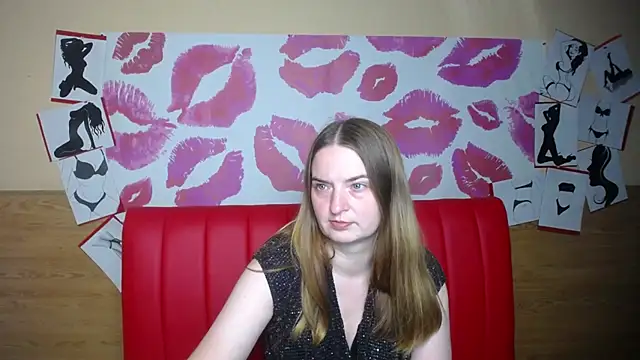 Snapshot of FreyaDak chatting on 12.01.25 FreyaDak online show from 12.01.25