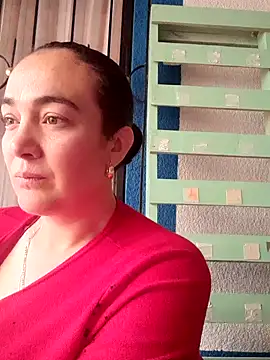 skayhot  online show from 12.18.24