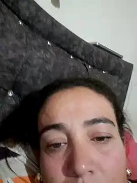 skayhot  online show from 12.20.24