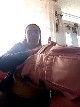 skayhot  online show from 02.06.25