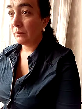 skayhot  online show from 02.21.25