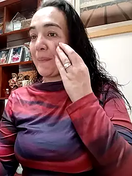 skayhot  online show from 02.22.25