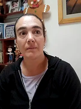 skayhot  online show from 12.05.25