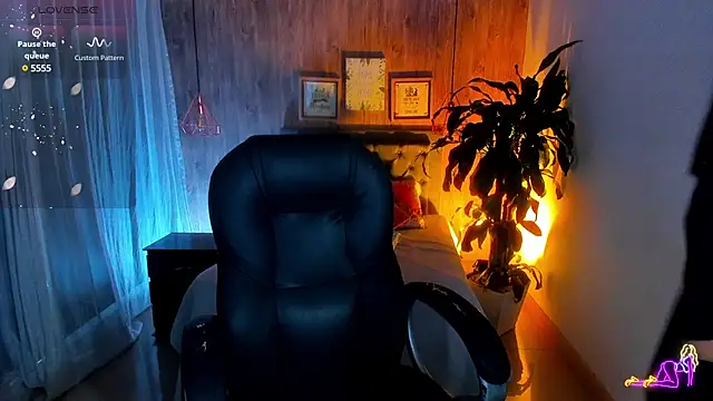 miichael black online show from 02.04.25