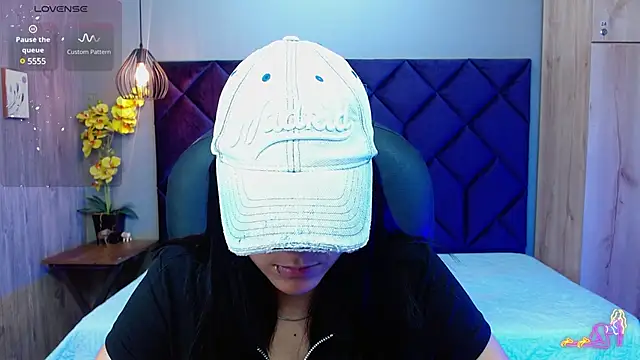 miichael black online show from 02.10.25