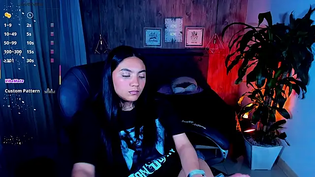 miichael black online show from 11.08.25