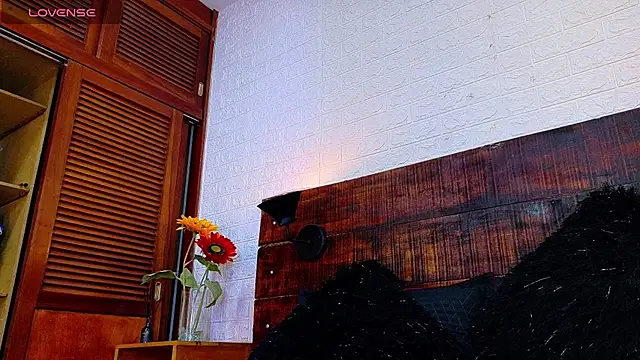 Celeste sanz online show from 10.17.25