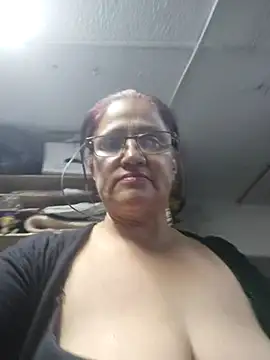 Snapshot of Edged_Hot69 chatting on 02.27.26 Edged Hot69 online show from 02.27.26