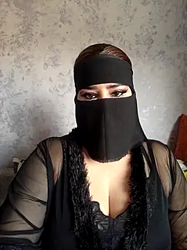 Cat Sharisa online show from 10.20.25