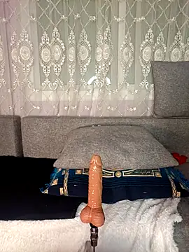 Cat Sharisa online show from 02.05.26