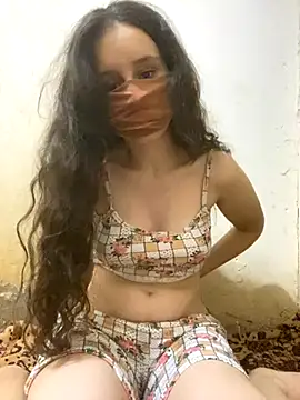 Chahrazad66 online show from 10.13.25