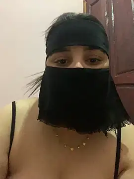 Miss-Soka online show from 12.18.24