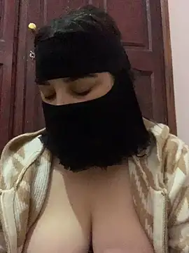 Miss-Soka online show from 01.05.25