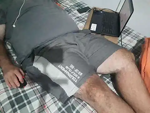 mfreitas005 online show from 01.23.25