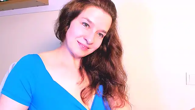 Snapshot of Clear_Angel chatting on 11.21.25 Clear Angel online show from 11.21.25