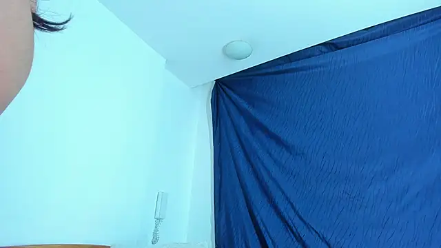 Snapshot of emiily15__ chatting on 01.06.25 emiily15 online show from 01.06.25