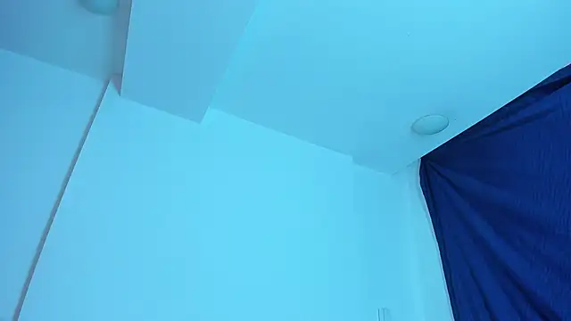 Snapshot of emiily15__ chatting on 01.20.25 emiily15 online show from 01.20.25