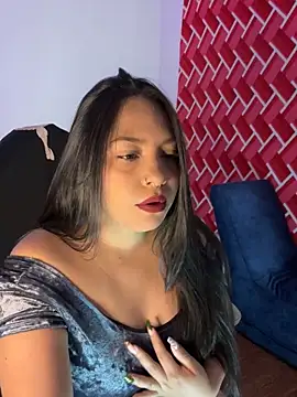 Snapshot of emiily15__ chatting on 09.14.25 emiily15 online show from 09.14.25