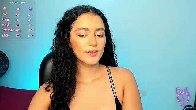 Snapshot of Adhara-zanne chatting on 07.05.26 Adhara-zanne online show from 07.05.26