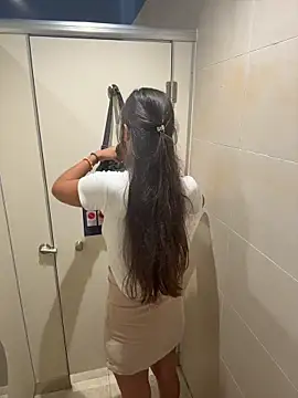 lean lie8 online show from 04.10.26