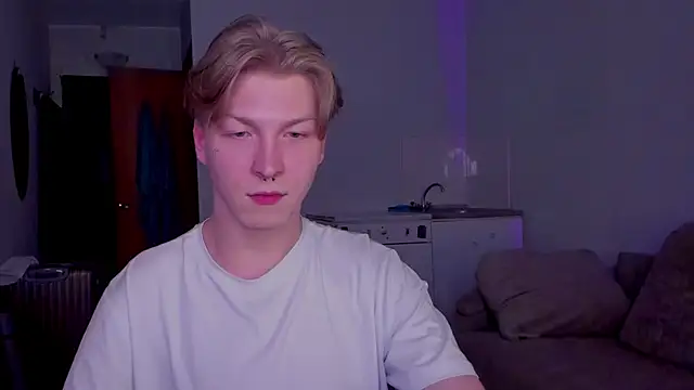 TheMikeSever online show from 11.19.25