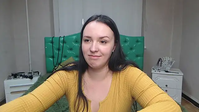 Snapshot of IsabelBlackberry chatting on 12.16.24 IsabelBlackberry online show from 12.16.24