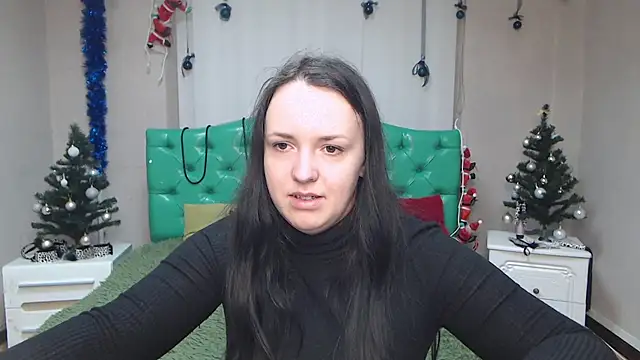 Snapshot of IsabelBlackberry chatting on 12.27.24 IsabelBlackberry online show from 12.27.24