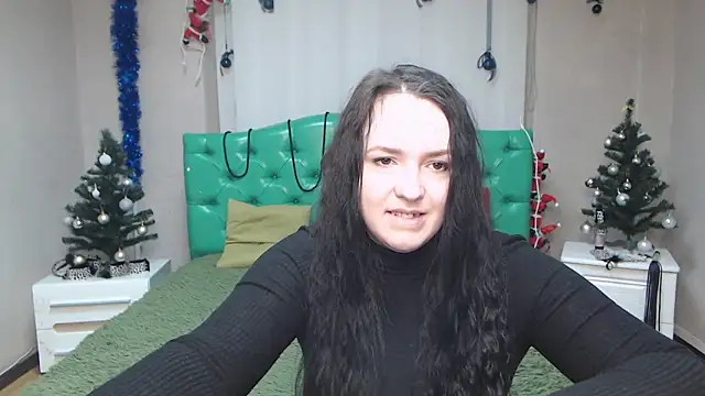 Snapshot of IsabelBlackberry chatting on 01.10.25 IsabelBlackberry online show from 01.10.25