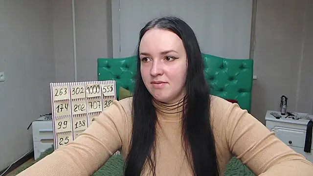 Snapshot of IsabelBlackberry chatting on 01.25.25 IsabelBlackberry online show from 01.25.25