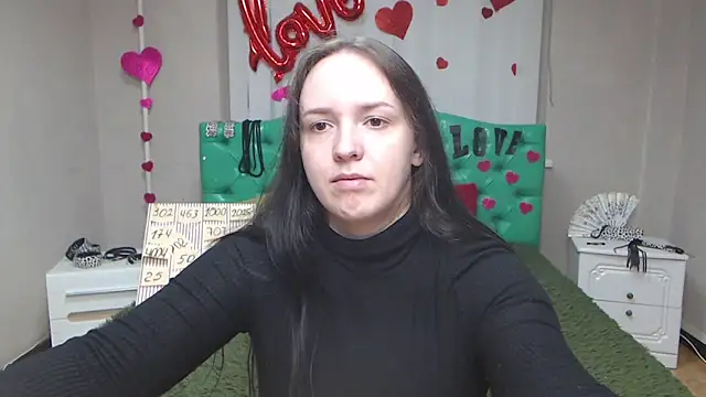 Snapshot of IsabelBlackberry chatting on 10.13.25 IsabelBlackberry online show from 10.13.25