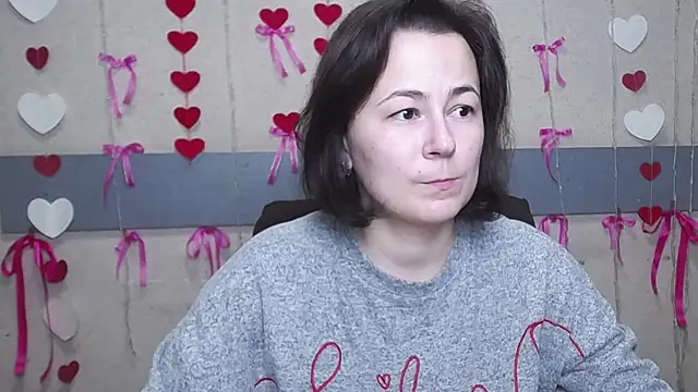 Snapshot of MarieSho chatting on 03.11.25 MarieSho online show from 03.11.25