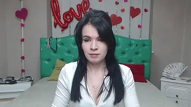 JasmineKouch online show from 04.05.26
