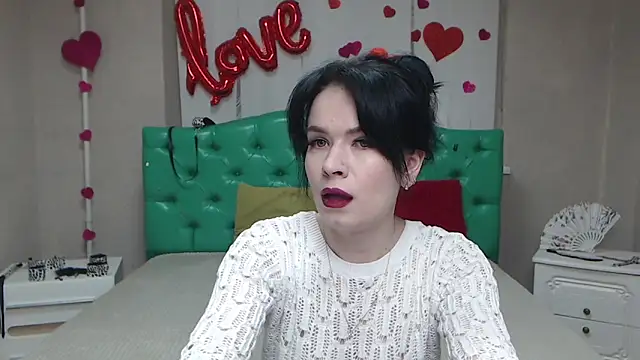 JasmineKouch online show from 04.11.26