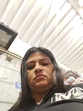 Linda Lars online show from 01.26.25